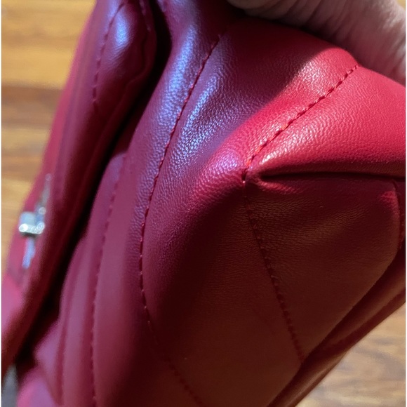 EUC Badgley Mischka Crossbody - Picture 5 of 13